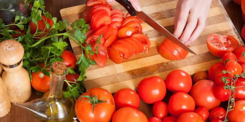 Maximizando os Benefícios do Tomate na Cozinha